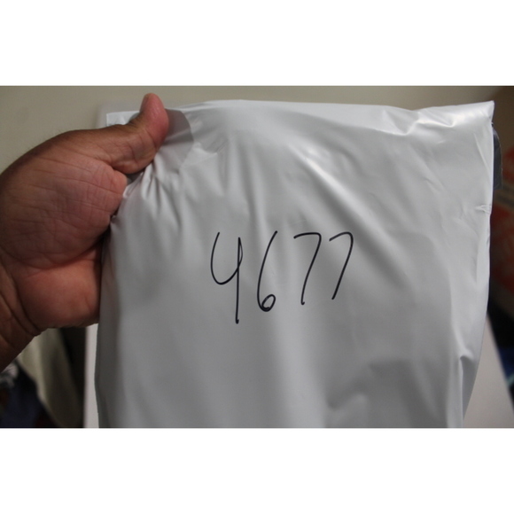 Old Navy Brown Men Chino Pants  Lived in Chino isze 34X30 - Picture 10 of 10